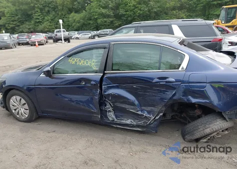 2010 Honda Accord 2.4 Lx из США, поврежденный, VIN 1HGCP2F35AA136840